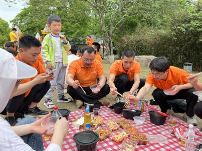 香蕉视频一区二区24年靈白線團建活動 香蕉视频一区二区24年靈白線團建活動